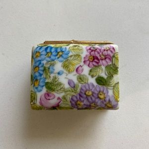 Limoges pillbox from Limoges, France